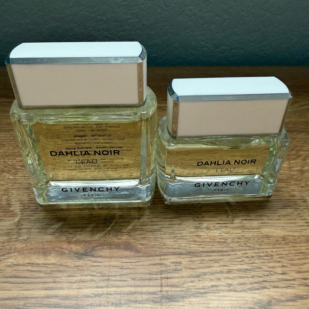 Givenchy Dahlia Noir Leau Floral Fresh Eau de Toilette Perfume Set 2 Bottles